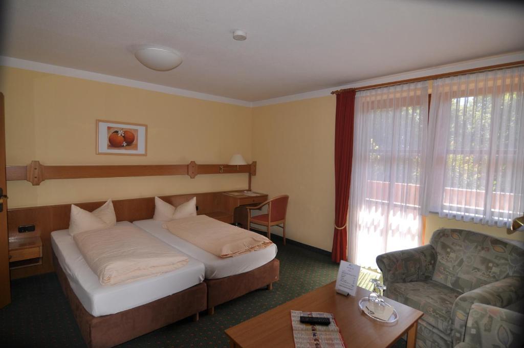 Hotel Toelzer Hof บัดเทิลซ์ ห้อง รูปภาพ